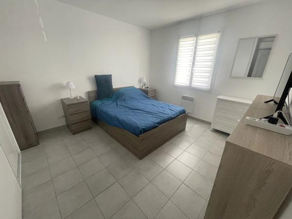 Vente                                                      Maison
                        
                     3 pièces                      71 m2                     à Le Luc
