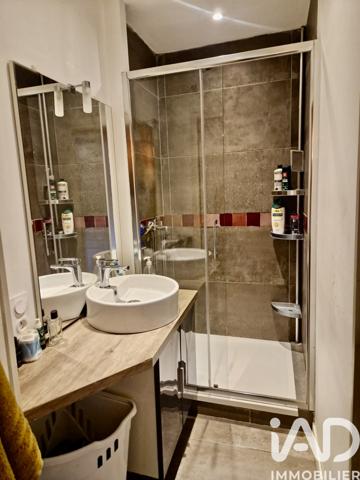 Maison à vendre 11 pièces 267 m² Septèmes-les-Vallons