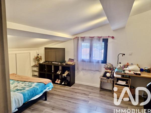 Maison à vendre 11 pièces 267 m² Septèmes-les-Vallons