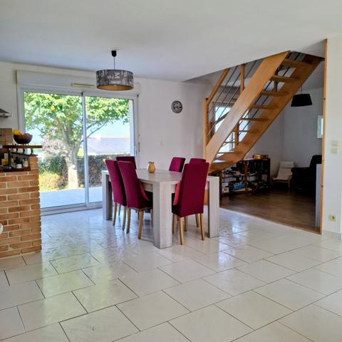 Maison 5 pièces - 115 m² Exclusivité efficity