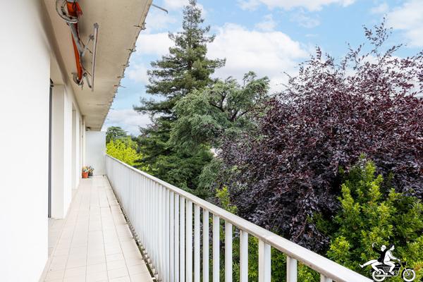 COEUR SAINT DONATIEN - VUE IMPRENABLE - VOLUMES - CLEF EN MAIN - BALCON - STATIONNEMENT , Nantes COEUR SAINT DONATIEN - VUE IMPRENABLE - VOLUMES - CLEF EN MAIN - BALCON - STATIONNEMENT , Nantes