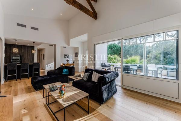 PEREIRE – Maison familiale avec piscine plage à pied