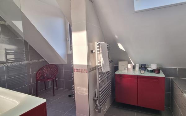 Maison à vendre    7 pièces •  Triel-sur-Seine