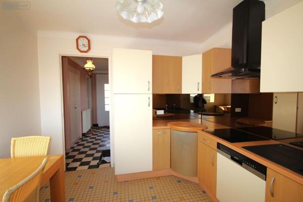 Maison à vendre à Rieupeyroux dans l'Aveyron (12240), ref : 3187