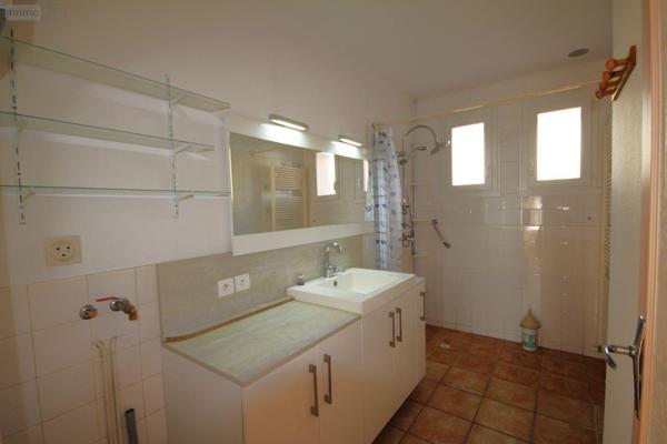 Maison à vendre à Rieupeyroux dans l'Aveyron (12240), ref : 3187