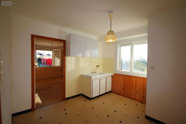 Maison à vendre à Rieupeyroux dans l'Aveyron (12240), ref : 3187