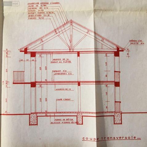 Maison à vendre à Rieupeyroux dans l'Aveyron (12240), ref : 3187