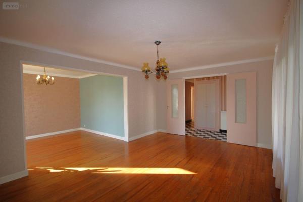 Maison à vendre à Rieupeyroux dans l'Aveyron (12240), ref : 3187