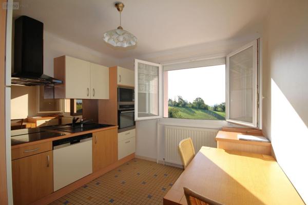 Maison à vendre à Rieupeyroux dans l'Aveyron (12240), ref : 3187