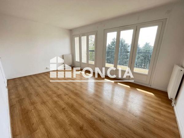 Location Appartement 4 pièces 76.88 m² - 4 SQUARE DE LA CANCHE Elancourt 78990