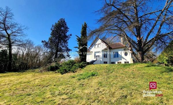 SAINT-PREST - CHARMANTE DEMEURE en Pierre de 144 m², 6 pièces