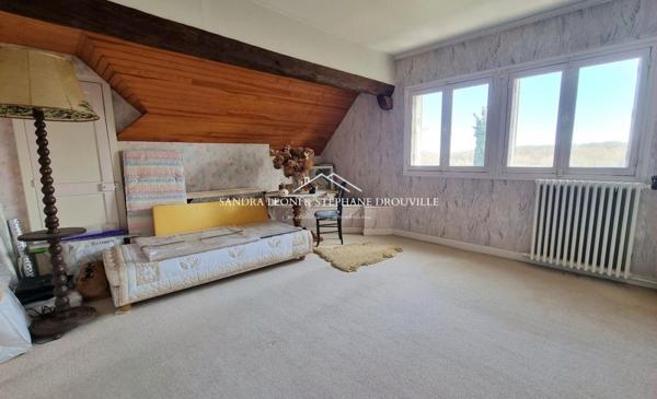 SAINT-PREST - CHARMANTE DEMEURE en Pierre de 144 m², 6 pièces