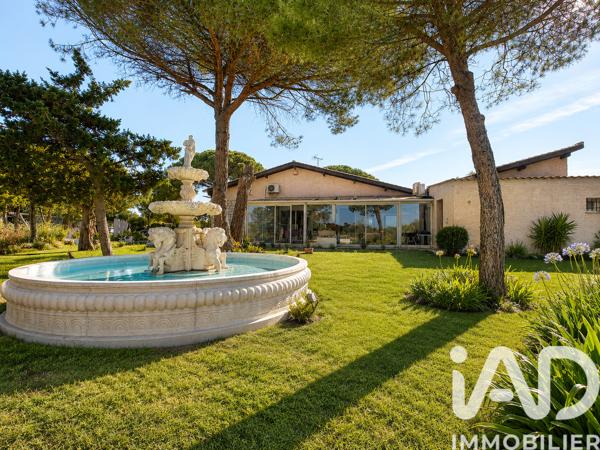 Maison à vendre 9 pièces 263 m² Port-Saint-Louis-du-Rhône
