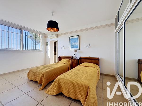 Maison à vendre 9 pièces 263 m² Port-Saint-Louis-du-Rhône