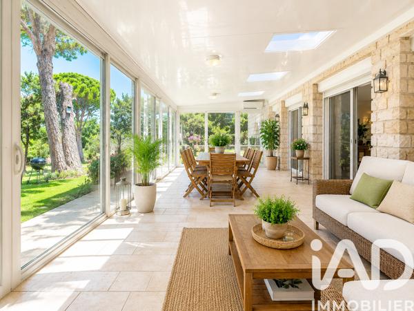 Maison à vendre 9 pièces 263 m² Port-Saint-Louis-du-Rhône