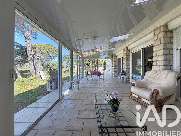 Maison à vendre 9 pièces 263 m² Port-Saint-Louis-du-Rhône