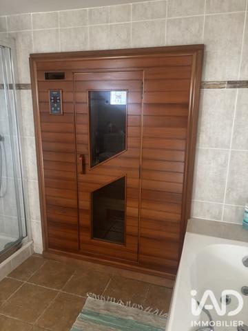 Maison à vendre 9 pièces 263 m² Port-Saint-Louis-du-Rhône
