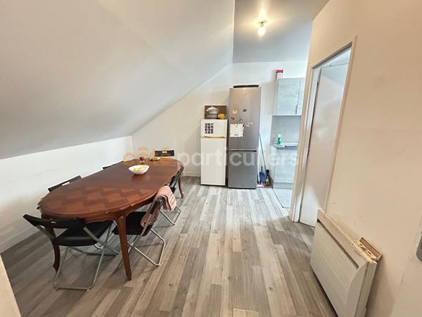 Vente
                Immeuble195 m² - 5 Pièces -
                    VILLENEUVE LE ROI (94290)