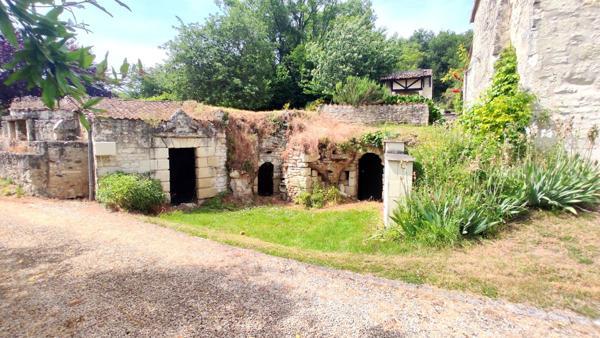 Maison 5 pièces à vendre Thuré - 86540 / Réf: 11720