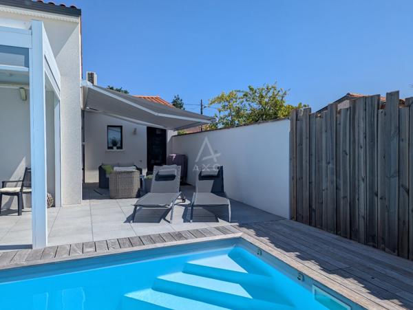 Maison contemporaine 106 m² – Piscine – terrasse 50m² -  Garage 25.76 m² – Aucun travaux