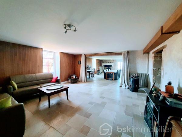 Maison ancienne de 274 m²