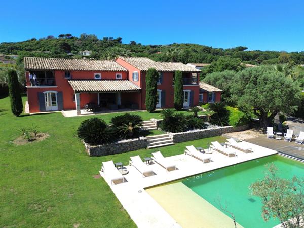 Maison à vendre  10 pièces - 320 m2 ST TROPEZ - 83