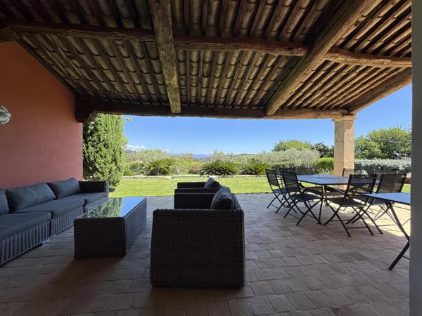 Maison à vendre  10 pièces - 320 m2 ST TROPEZ - 83