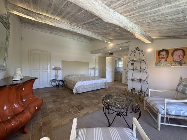 Maison à vendre  10 pièces - 320 m2 ST TROPEZ - 83