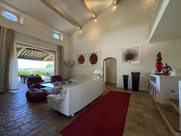 Maison à vendre  10 pièces - 320 m2 ST TROPEZ - 83
