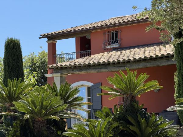 Maison à vendre  10 pièces - 320 m2 ST TROPEZ - 83