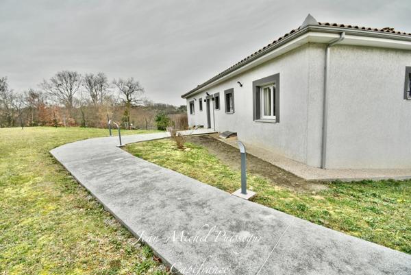 Dpt Haute Garonne (31), à vendre SAINT GAUDENS Maison de 230m2 Terrain de 1500m2, vue Pyrénées