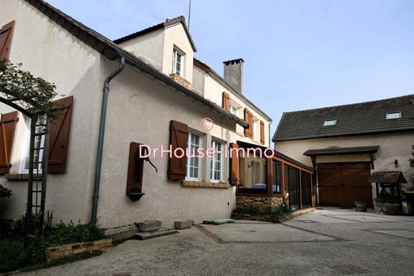 Maison à vendre 10 pièces de 240 m²