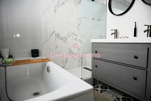 Maison à vendre 10 pièces de 240 m²