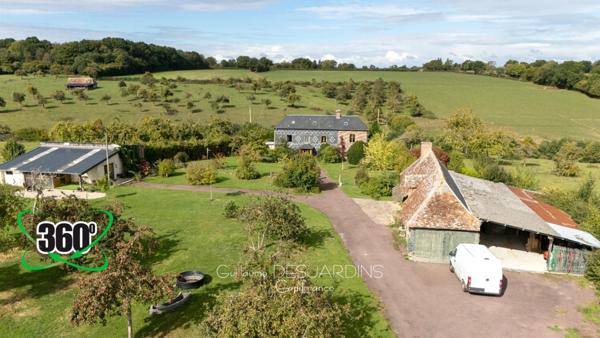 À vendre – Propriété avec gîte et dépendance sur terrain arboré LIVAROT – Normandie