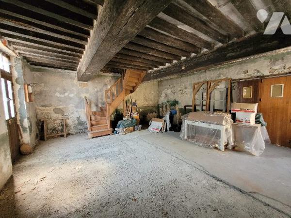 ANCIENNE MAISON A REHABILITER