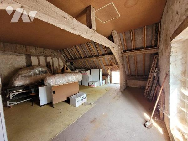 ANCIENNE MAISON A REHABILITER