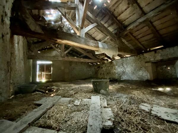 Maison 10 Min de Jonzac 3 pièce(s) 60 m2 et dépendances