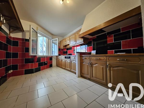 Appartement à vendre 4 pièces 98 m² Sanary-sur-Mer