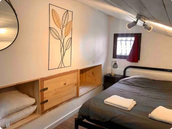 Saint Esprit T2 avec dépendances