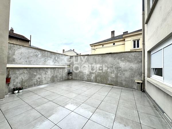 Appartement 5 pièces à louer meublé à Thionville, quartier centre-ville