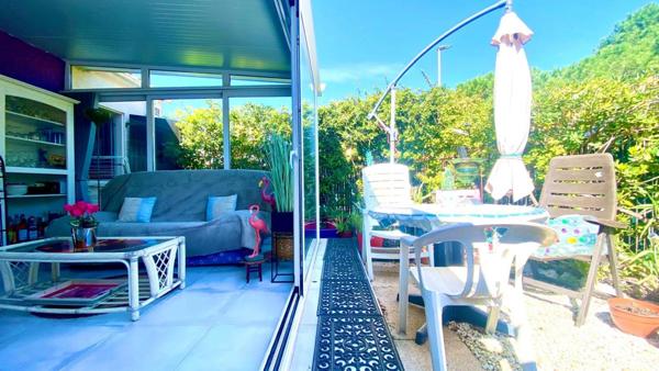 Charmante Maison en Copropriété avec Jardin