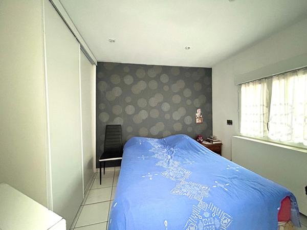 Maison 4 ch de 111m², garage 2V superbe extérieur