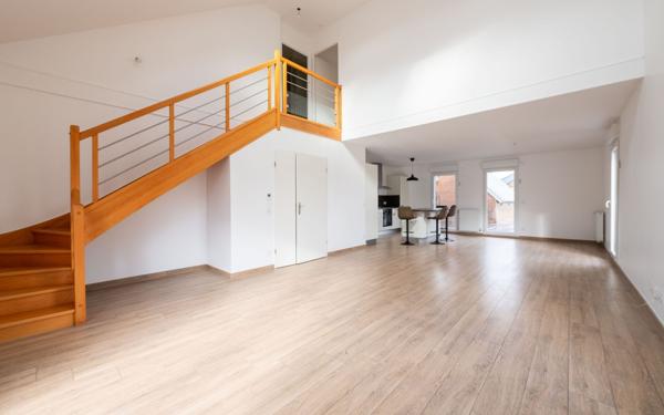 Appartement à vendre    4 pièces • 119,18 m2 Émerainville