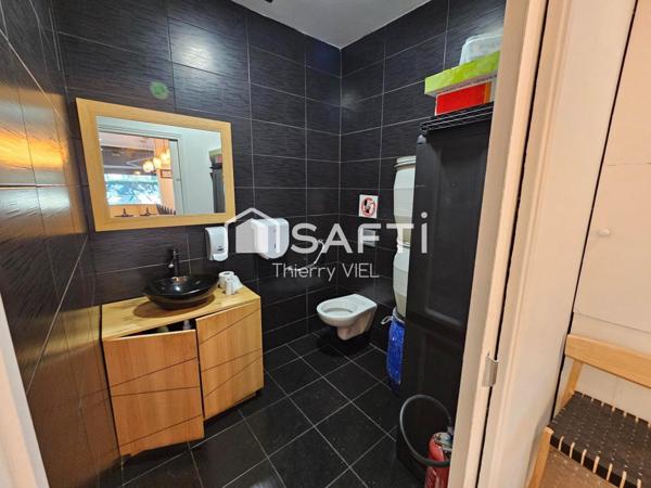 A VENDRE FDC RESTAURANT RENOVE ET EQUIPE