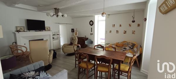 House for sale 4 rooms 87 m² Vivonne