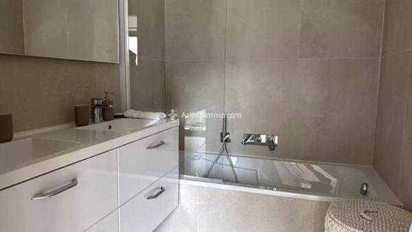 Location Maison 5 pièces 135 m2 à Cassis