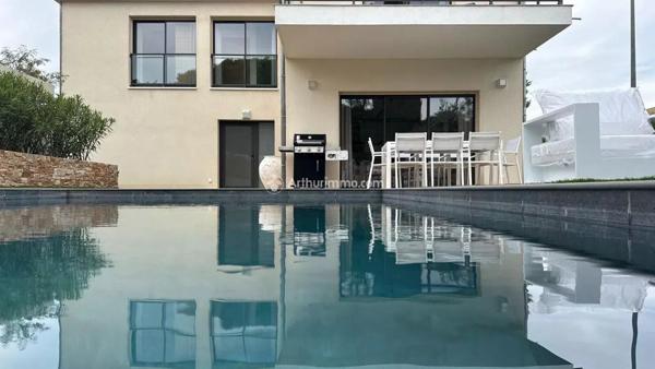 Location Maison 5 pièces 135 m2 à Cassis