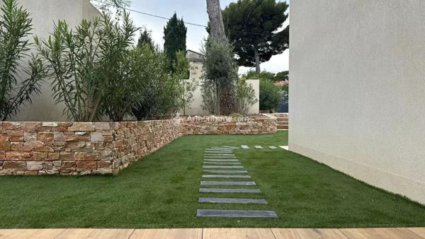 Location Maison 5 pièces 135 m2 à Cassis