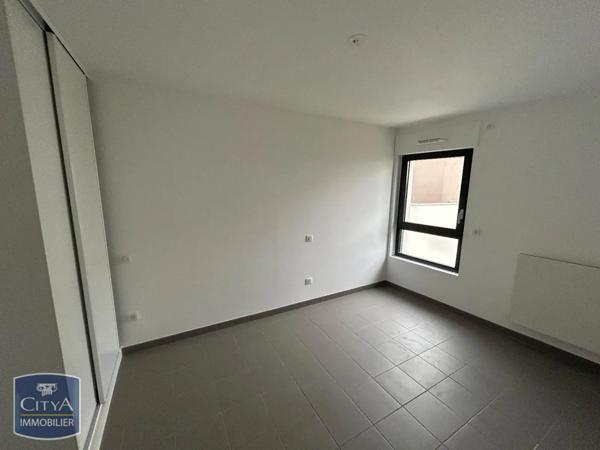 Appartement à louer 3 pièces 76.54m²