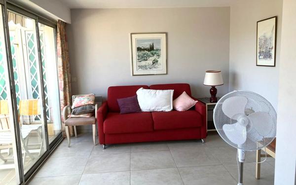 Appartement à vendre    3 pièces • 41,14 m2 Golfe Juan - Vallauris